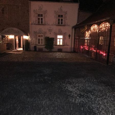 Hotel Zur Bruecke 헤르조겐라트 외부 사진