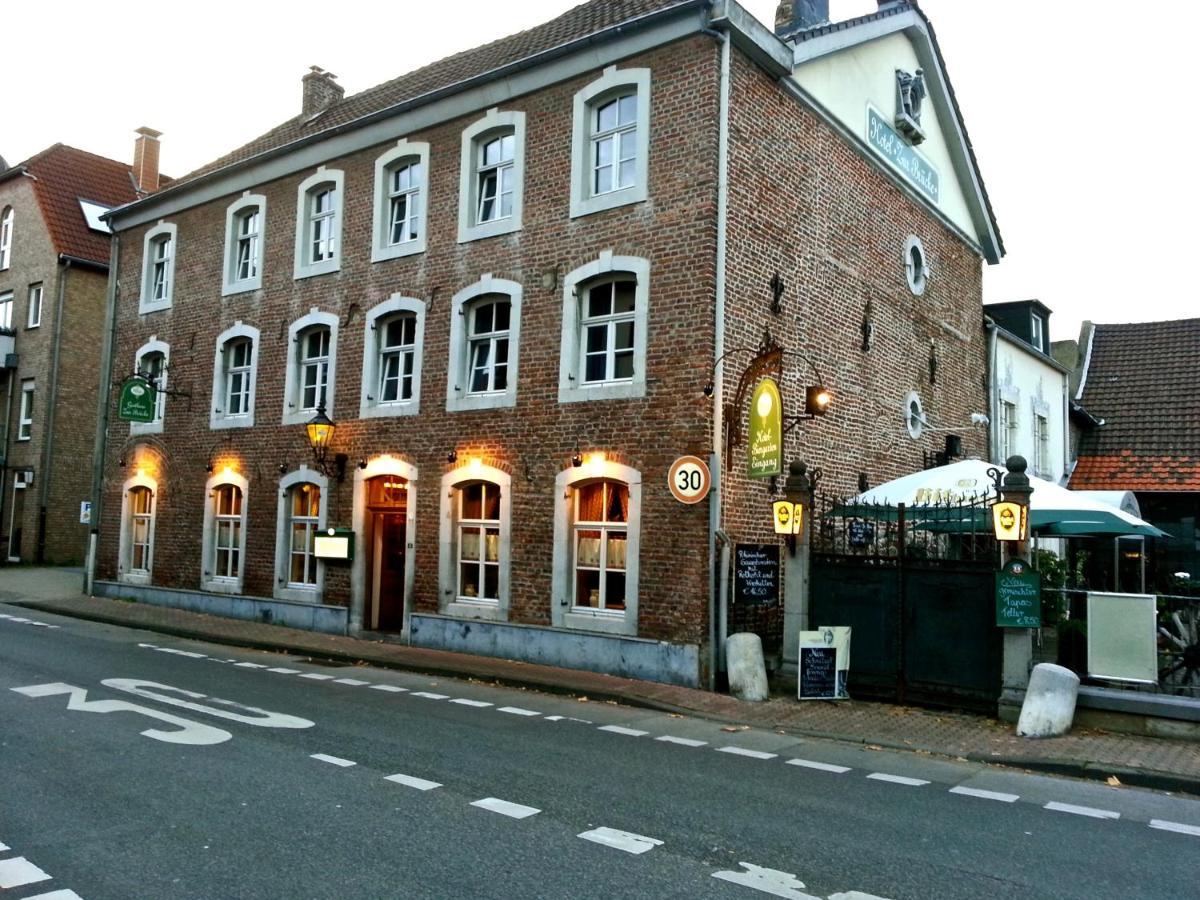 Hotel Zur Bruecke 헤르조겐라트 외부 사진