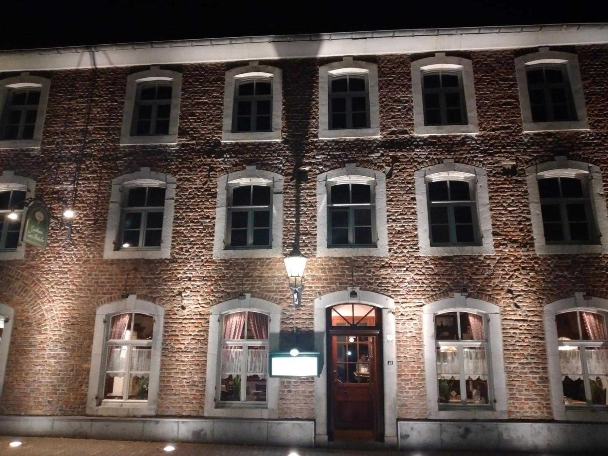 Hotel Zur Bruecke 헤르조겐라트 외부 사진
